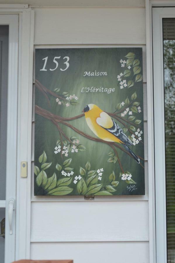 Maison L'Heritage LʼAnse-Saint-Jean Exteriör bild